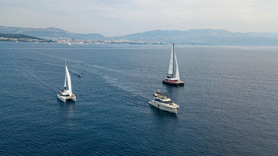 Catamaran or Motoboat for your Honeymoon Cruise in Croatia