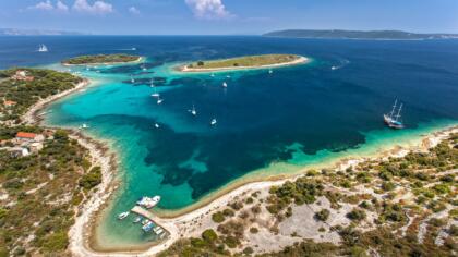 Krknjasi bay on Drvenik Veli island - 50 shades of blue honeymoon cruise